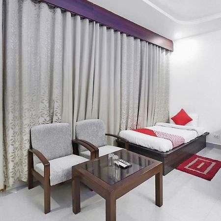 Hotel Oyo 23533 Mount View Kulu Esterno foto