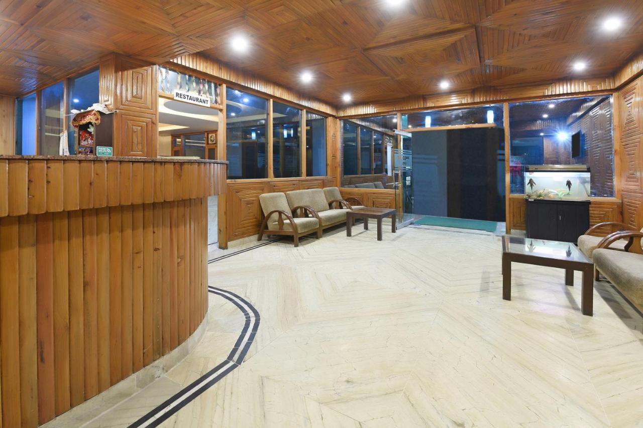 Hotel Oyo 23533 Mount View Kulu Esterno foto