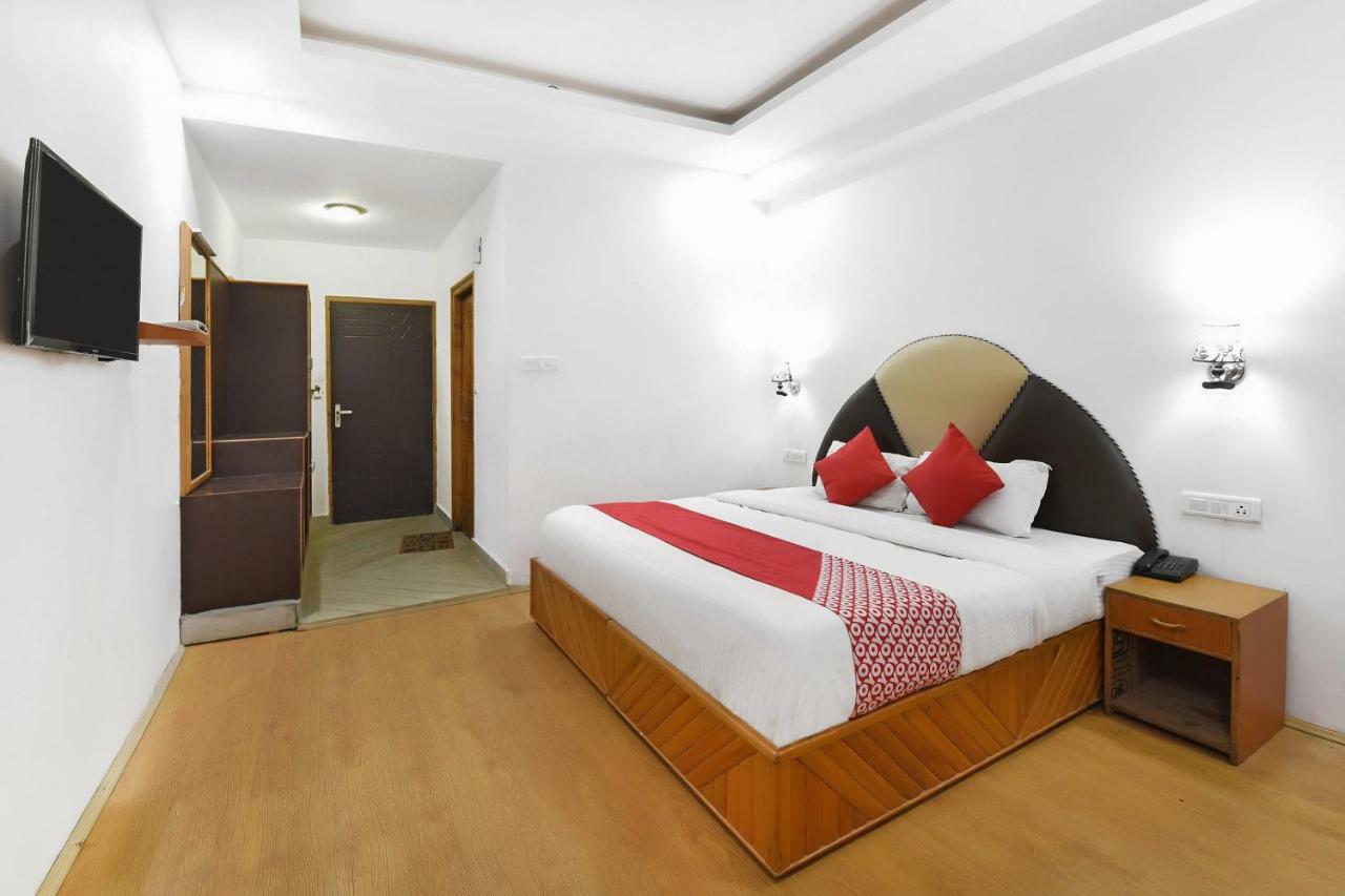 Hotel Oyo 23533 Mount View Kulu Esterno foto